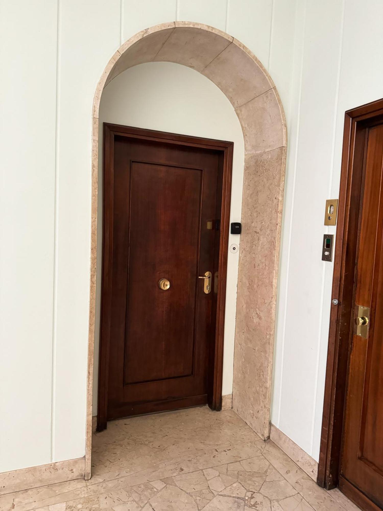 Gohost - City Hideaway A Few Minutes From Milano Centrale Exterior photo